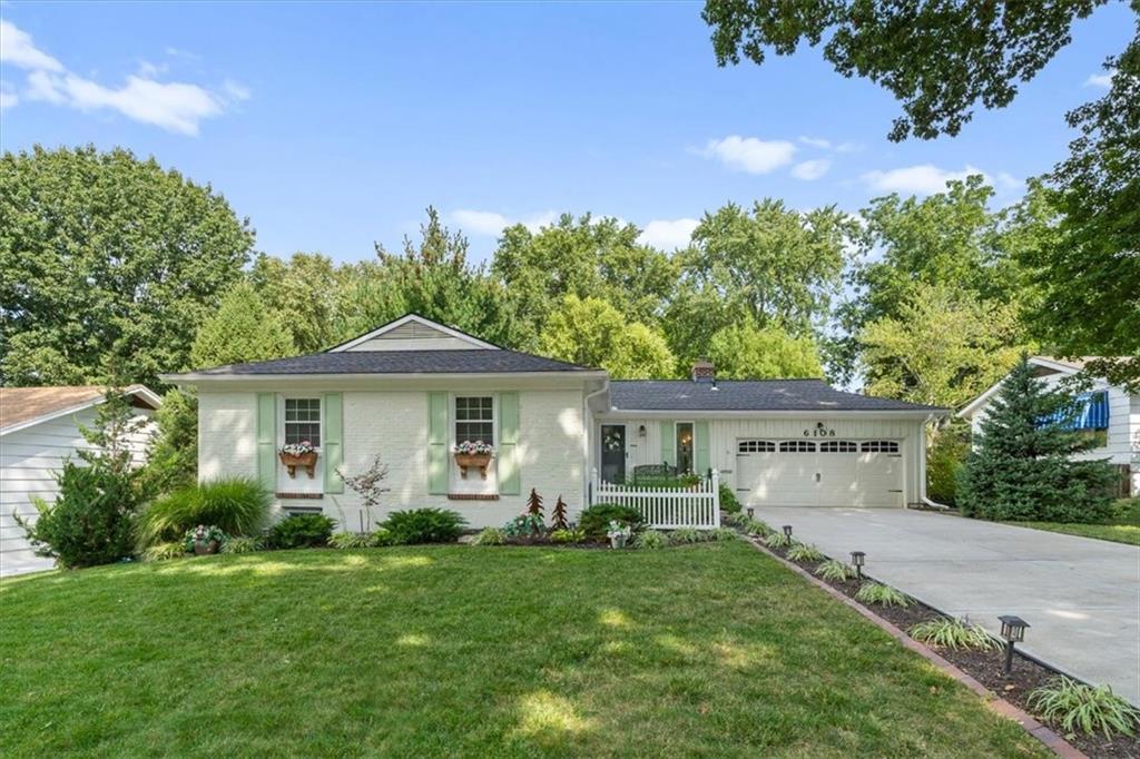 Listing Photo MLS #HMS2575434