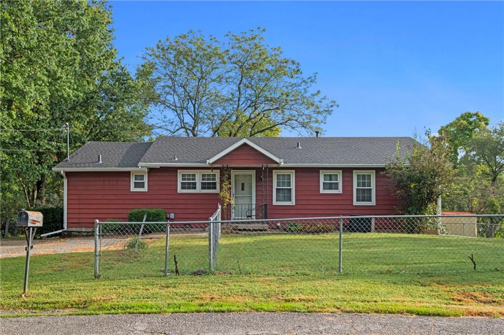 Listing Photo MLS #HMS2575610