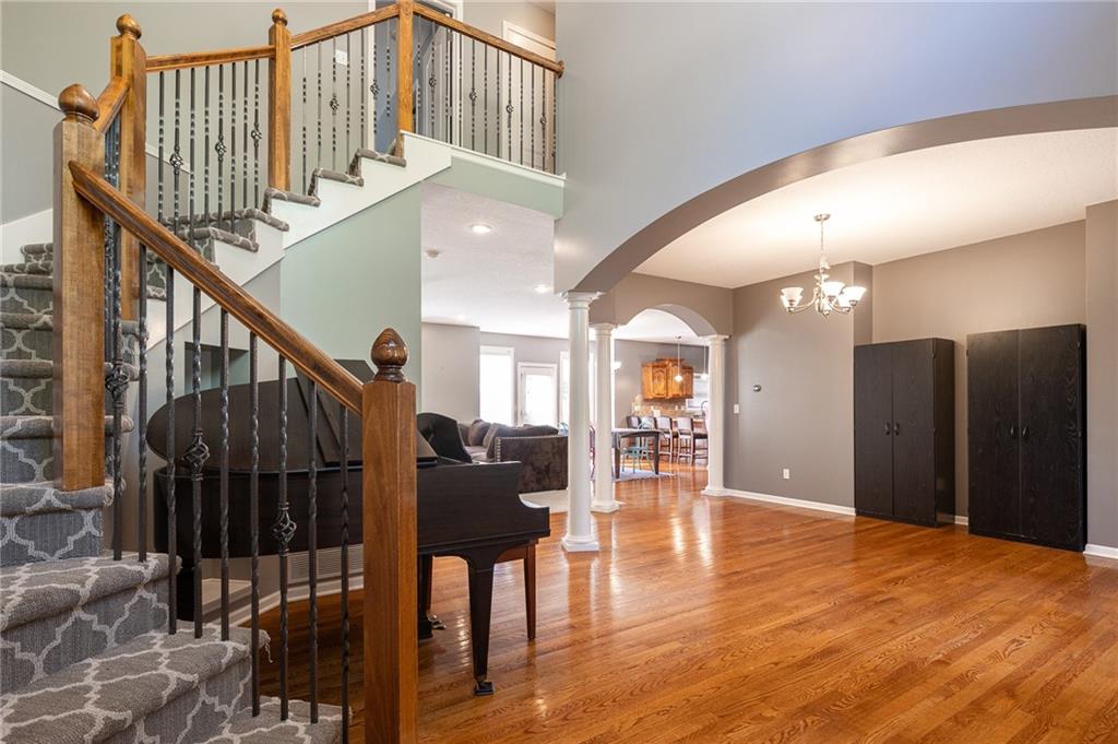 Listing Photo MLS #HMS2575839