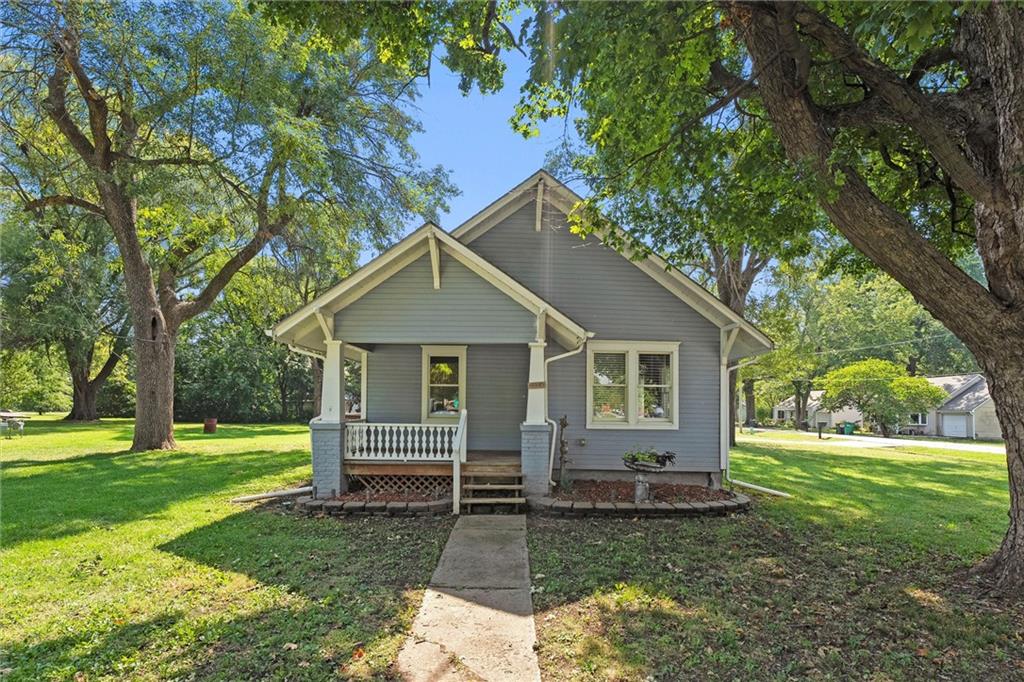 Listing Photo MLS #HMS2575922
