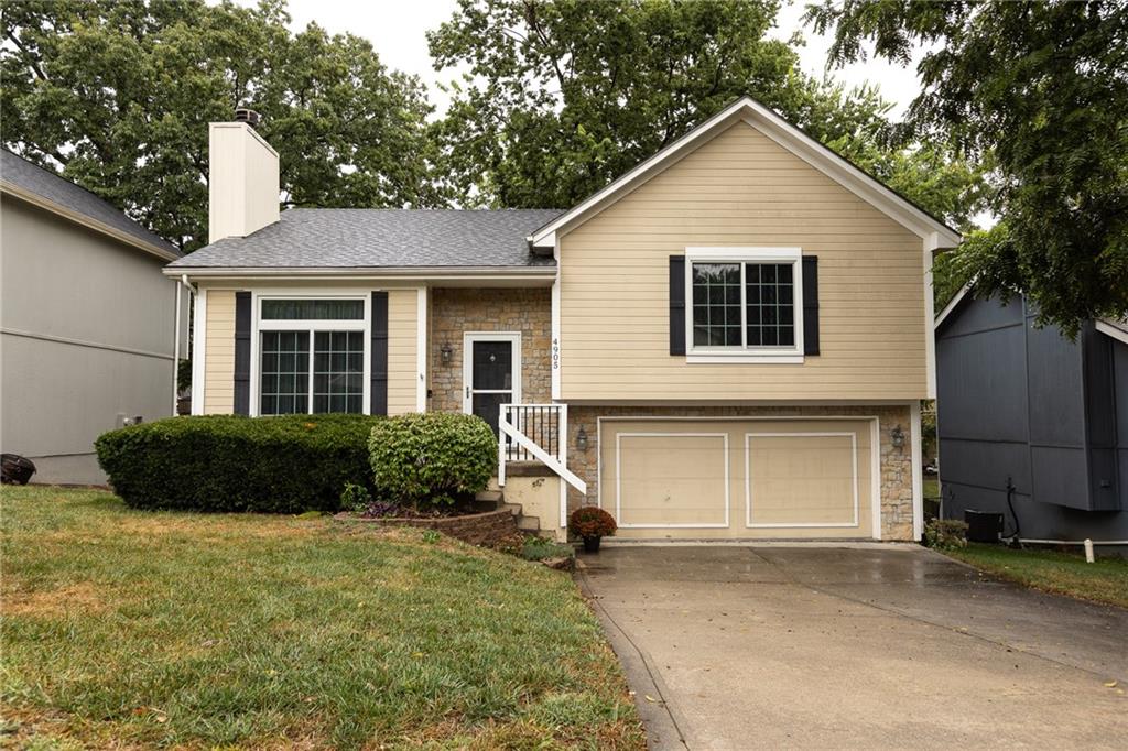 Listing Photo MLS #HMS2575945