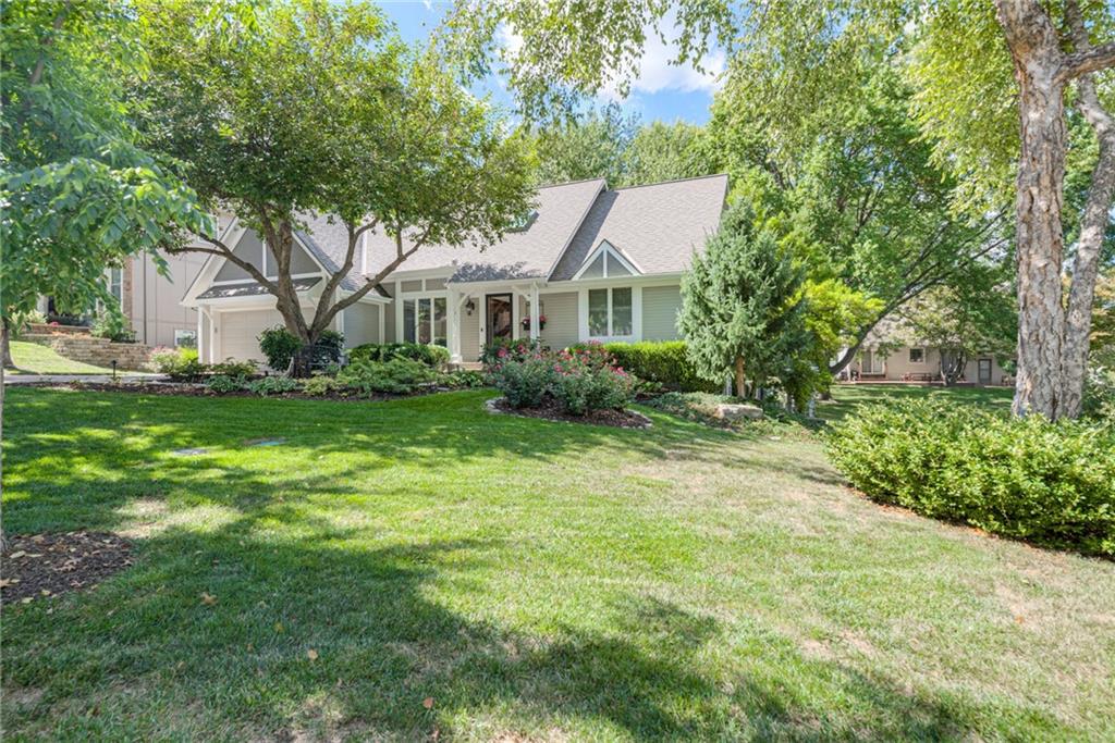 Listing Photo MLS #HMS2576041