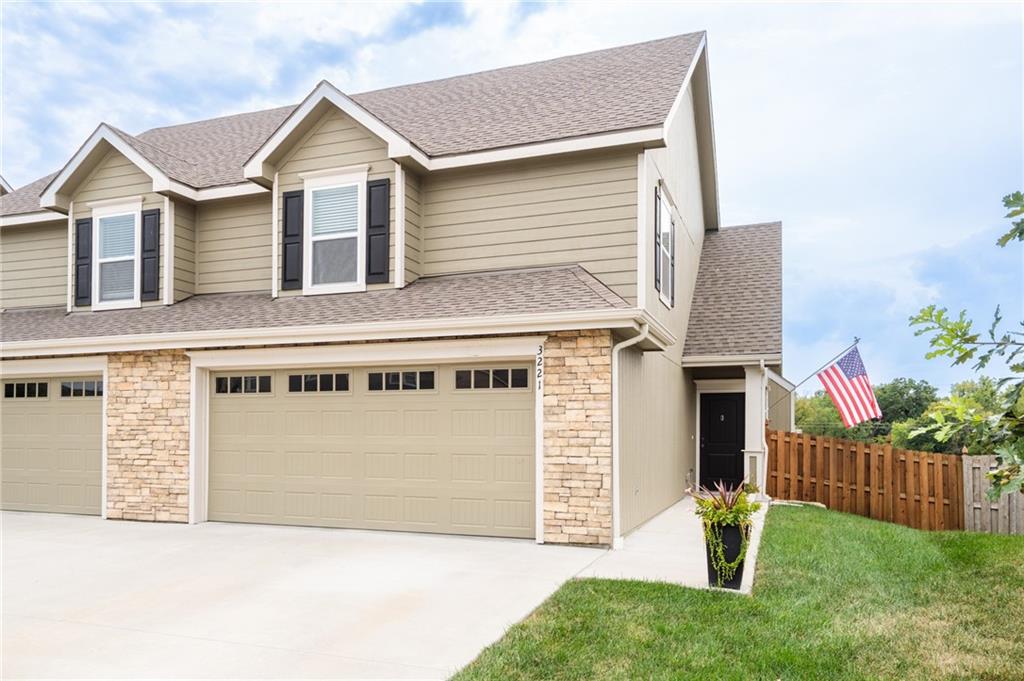 Listing Photo MLS #HMS2576269