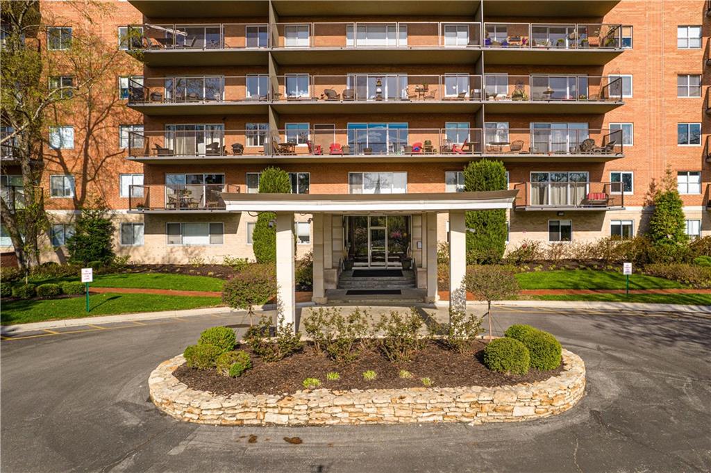 Listing Photo MLS #HMS2576426