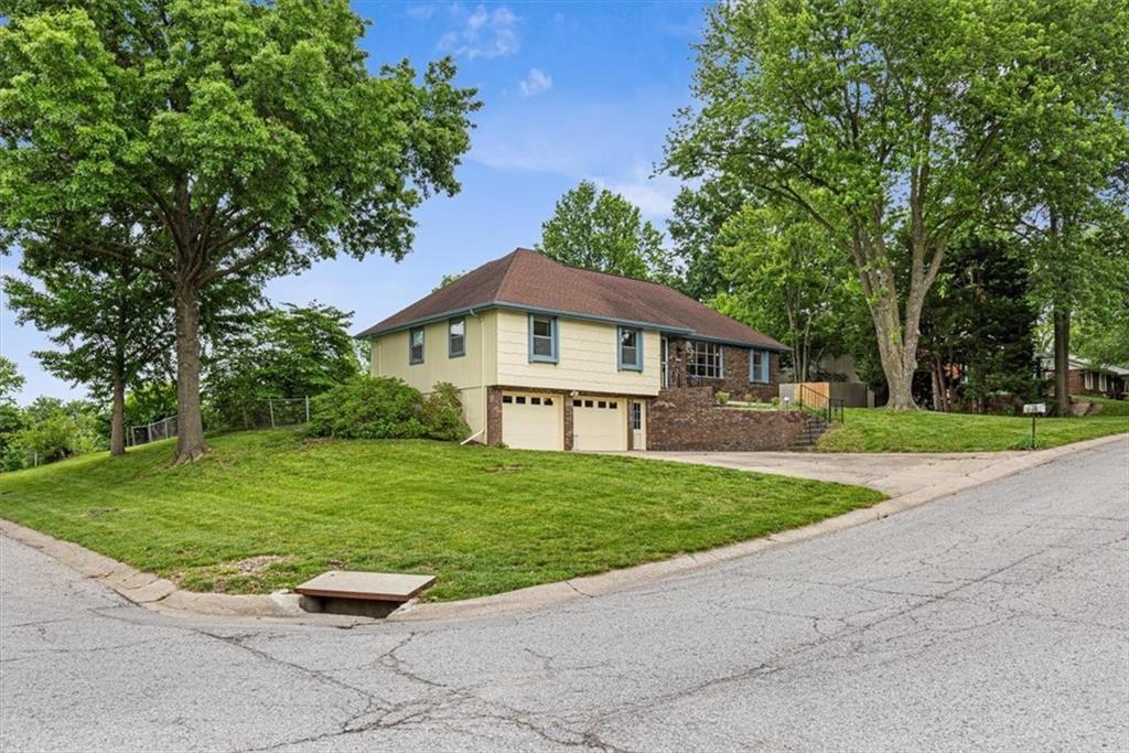 Listing Photo MLS #HMS2576653