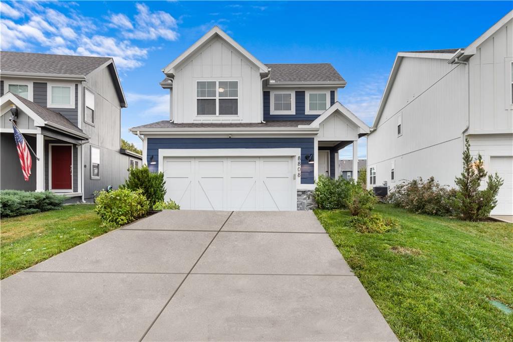 Listing Photo MLS #HMS2576678