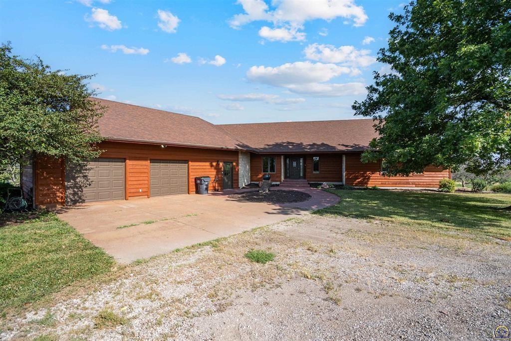 Listing Photo MLS #HMS2576688