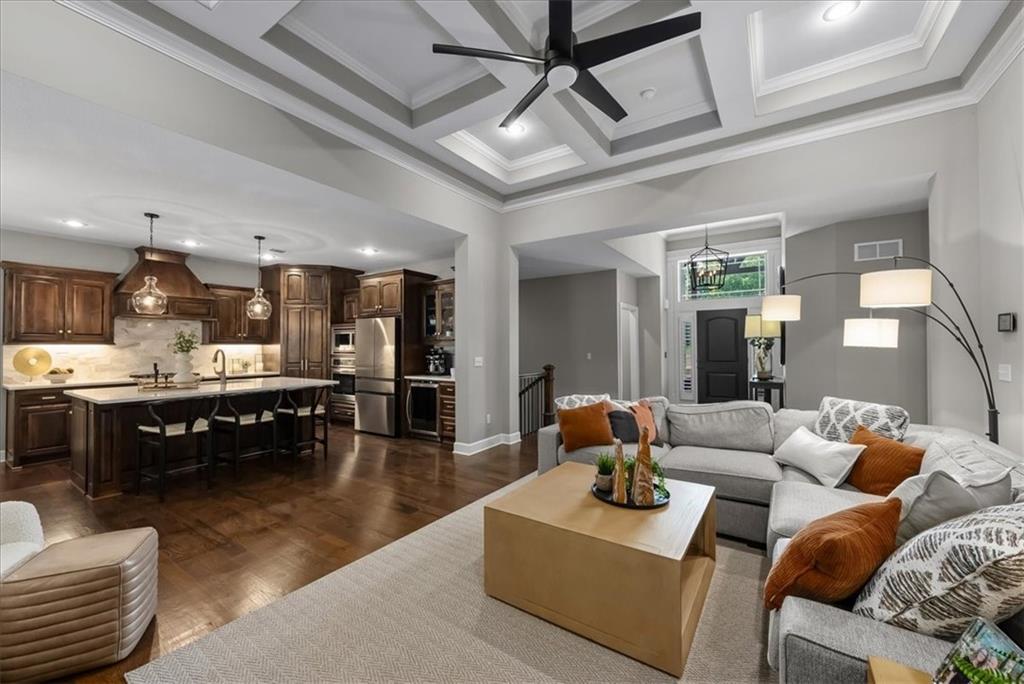 Listing Photo MLS #HMS2576689