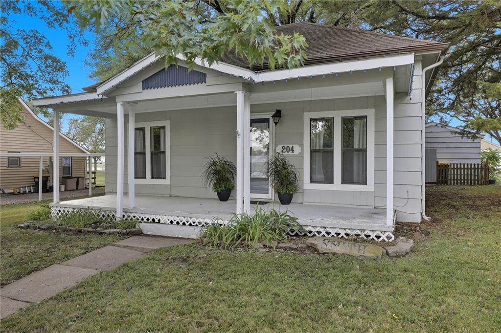 Listing Photo MLS #HMS2577074