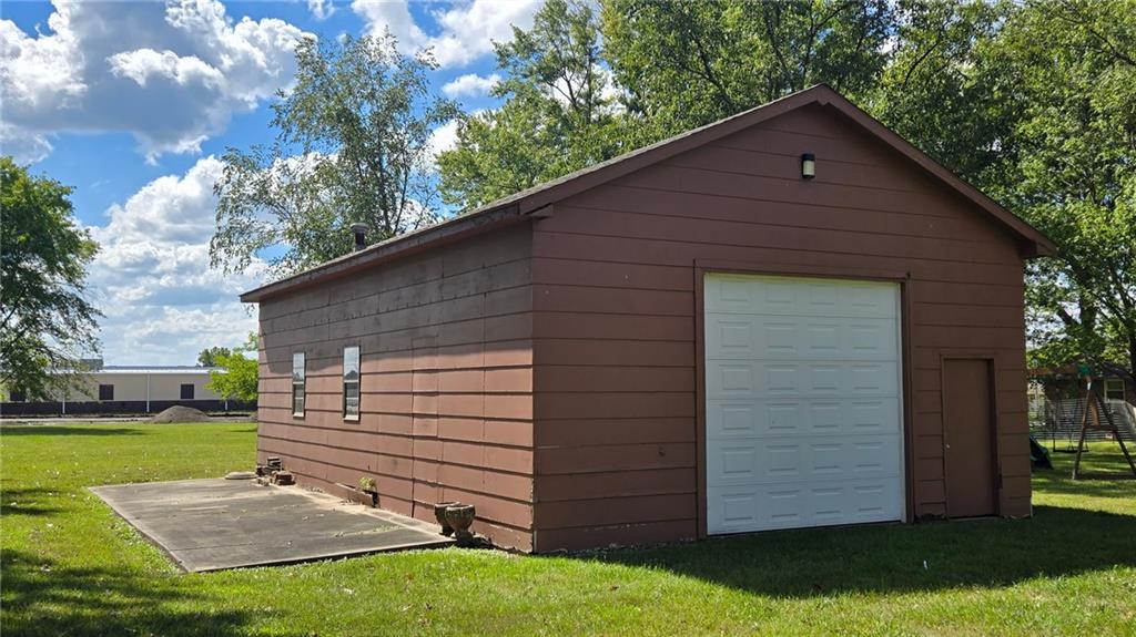 Listing Photo MLS #HMS2577530