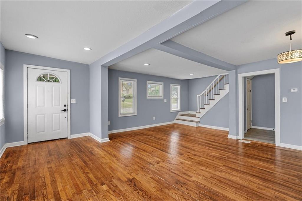 Listing Photo MLS #HMS2577683