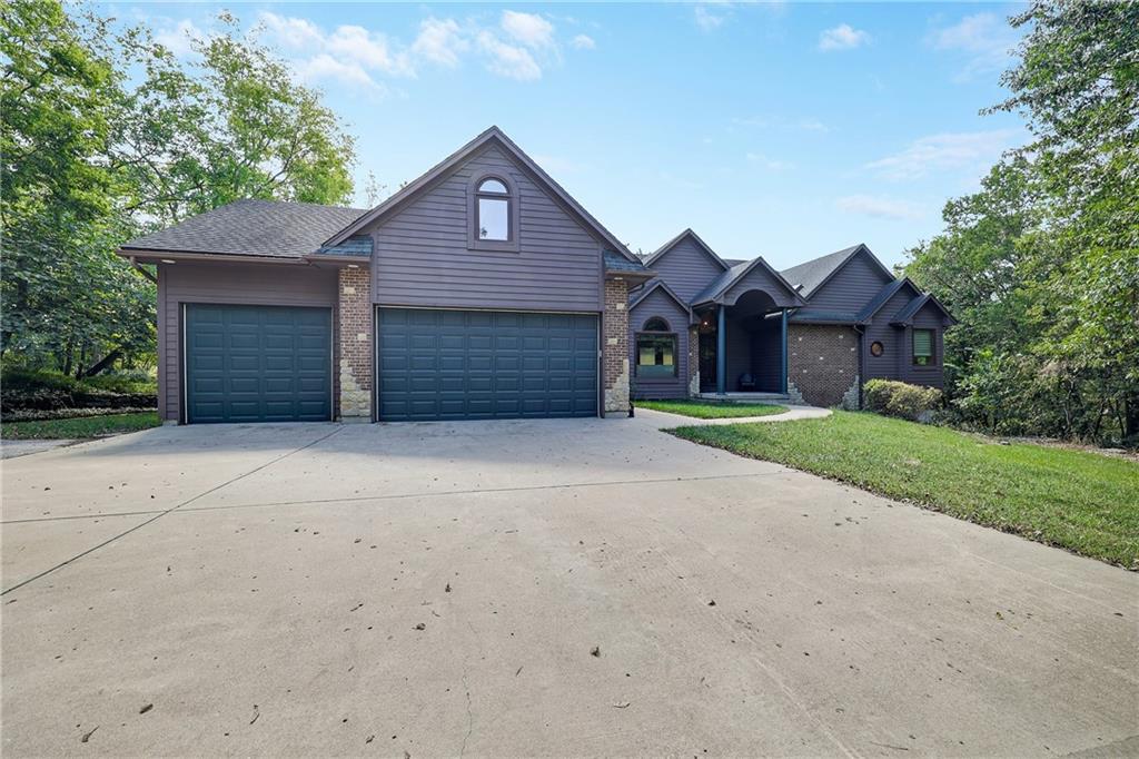 Listing Photo MLS #HMS2577876