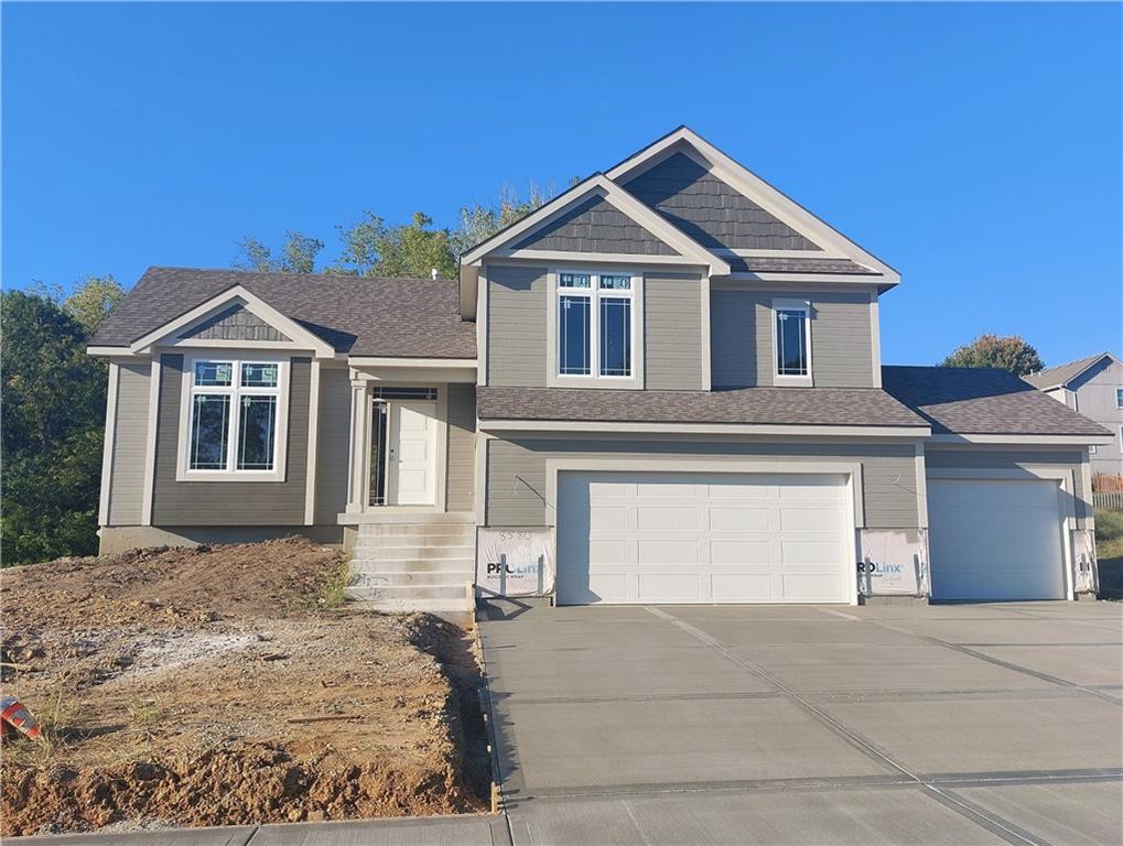 Listing Photo MLS #HMS2578371