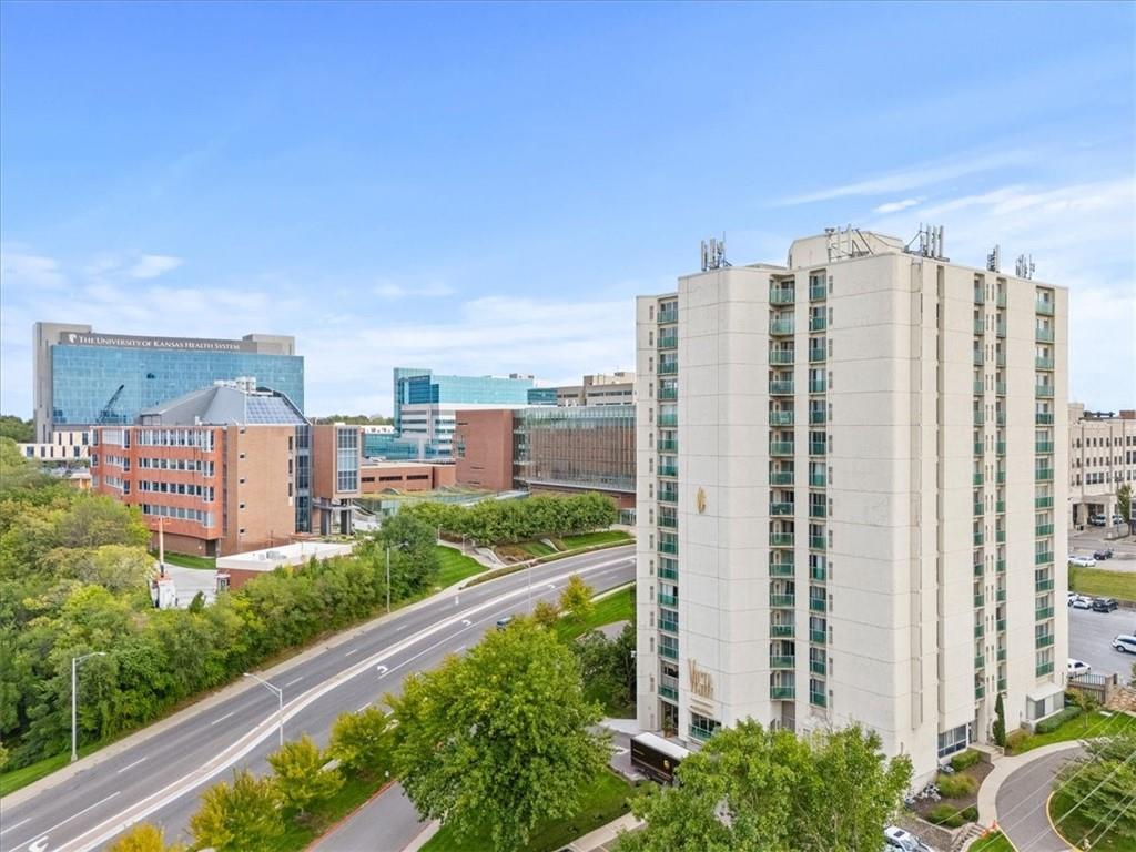 Listing Photo MLS #HMS2578715