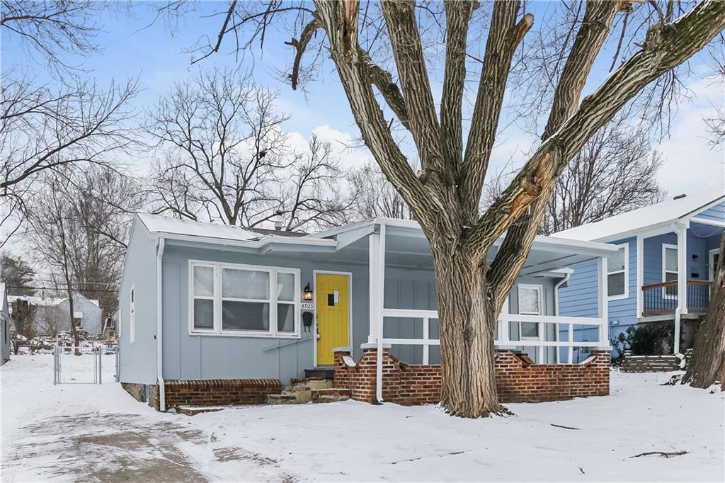 Listing Photo MLS #HMS2578798