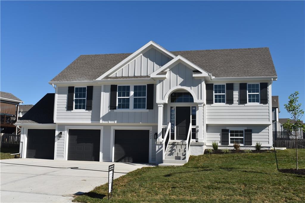 Listing Photo MLS #HMS2578997