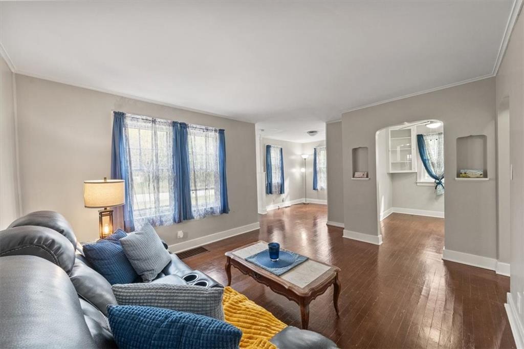 Listing Photo MLS #HMS2579394