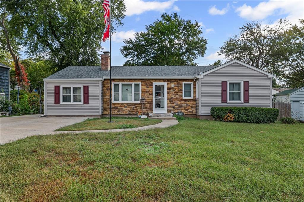 Listing Photo MLS #HMS2579579