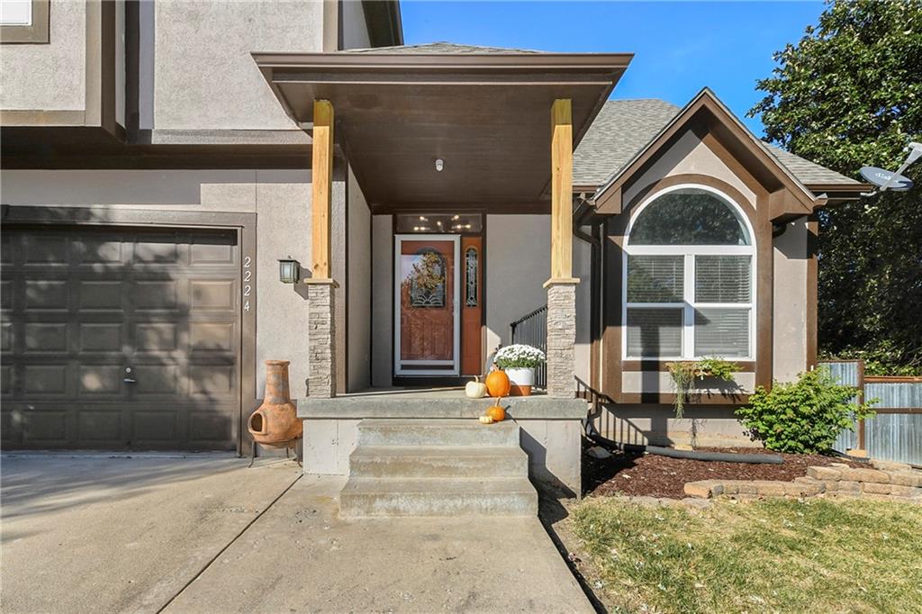 Listing Photo MLS #HMS2579590