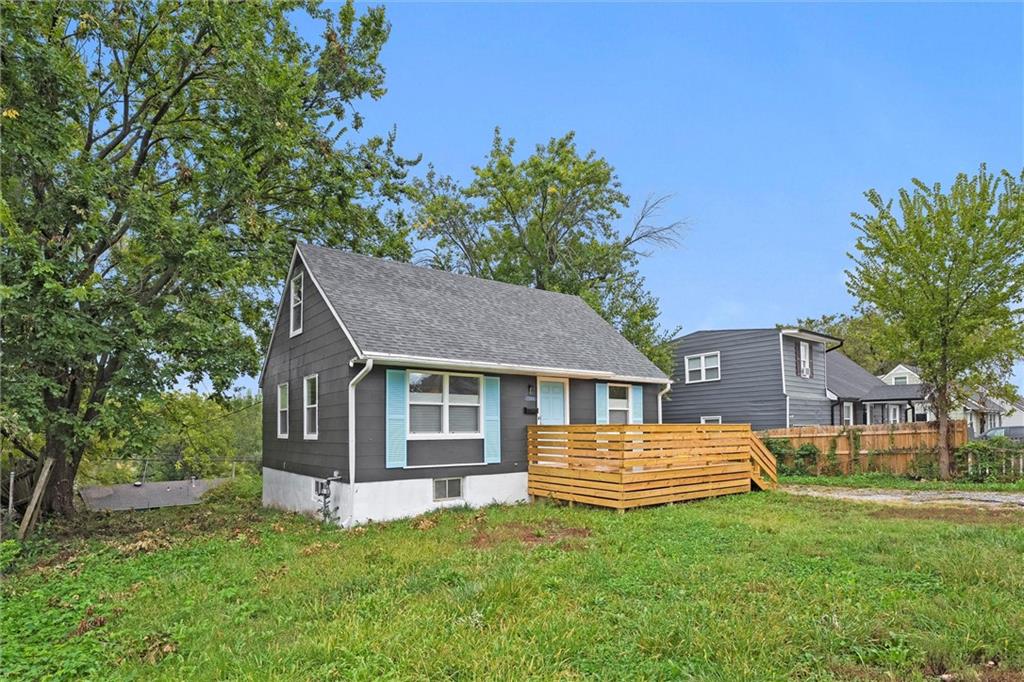 Listing Photo MLS #HMS2579901