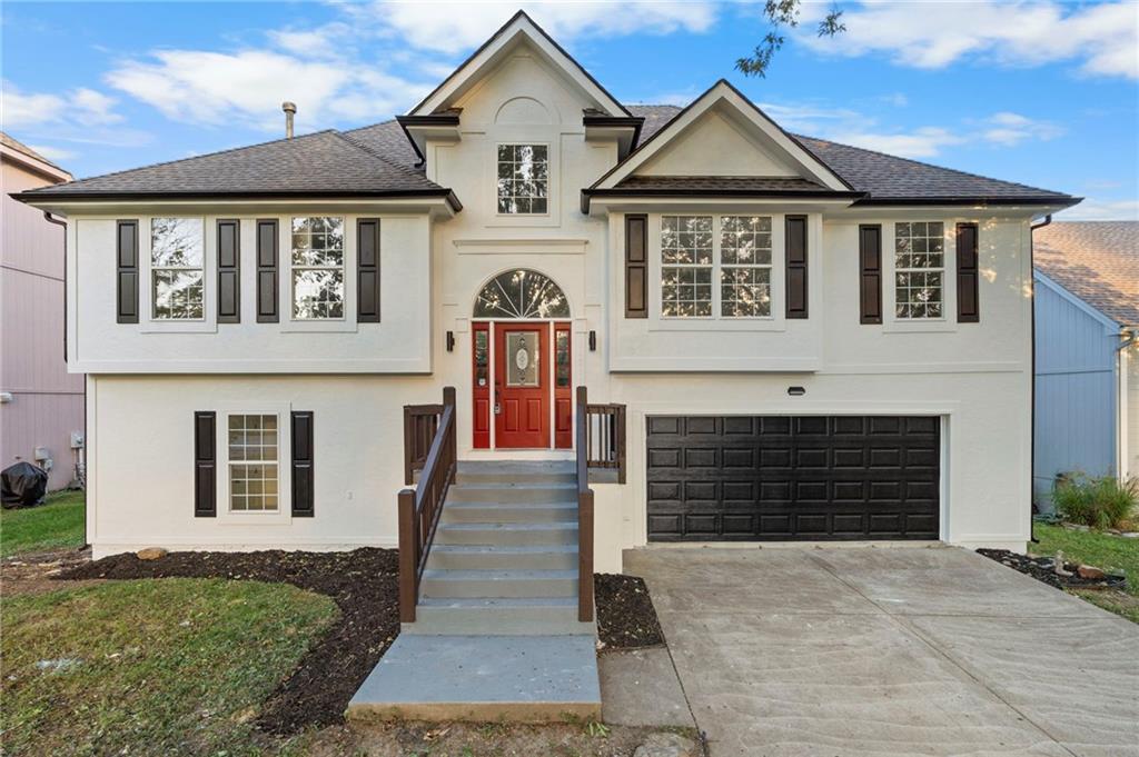 Listing Photo MLS #HMS2579946