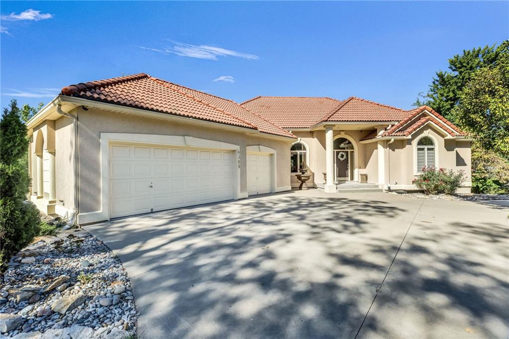 Listing Photo MLS #HMS2581062