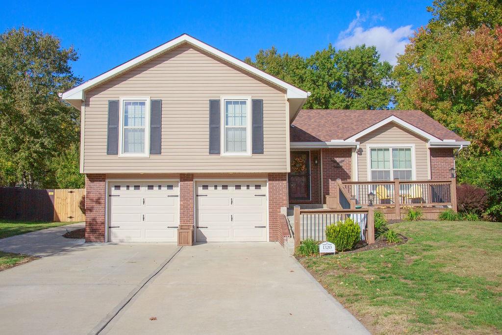 Listing Photo MLS #HMS2581420