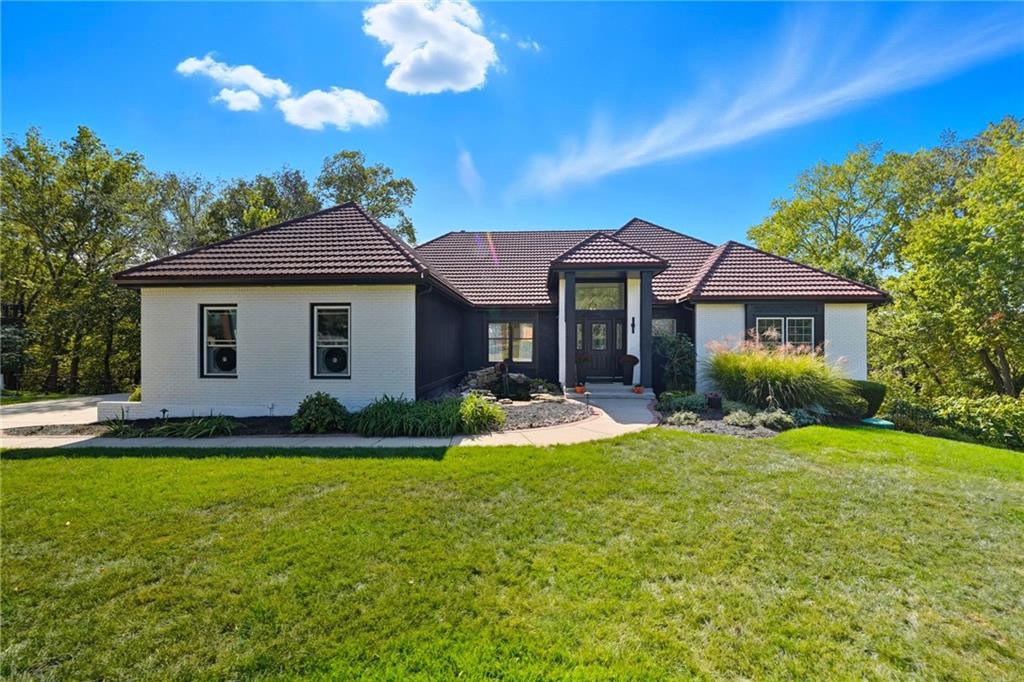 Listing Photo MLS #HMS2581456