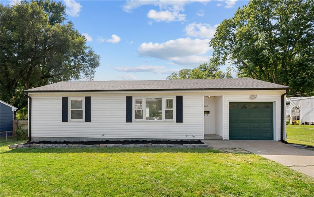 Listing Photo MLS #HMS2581540