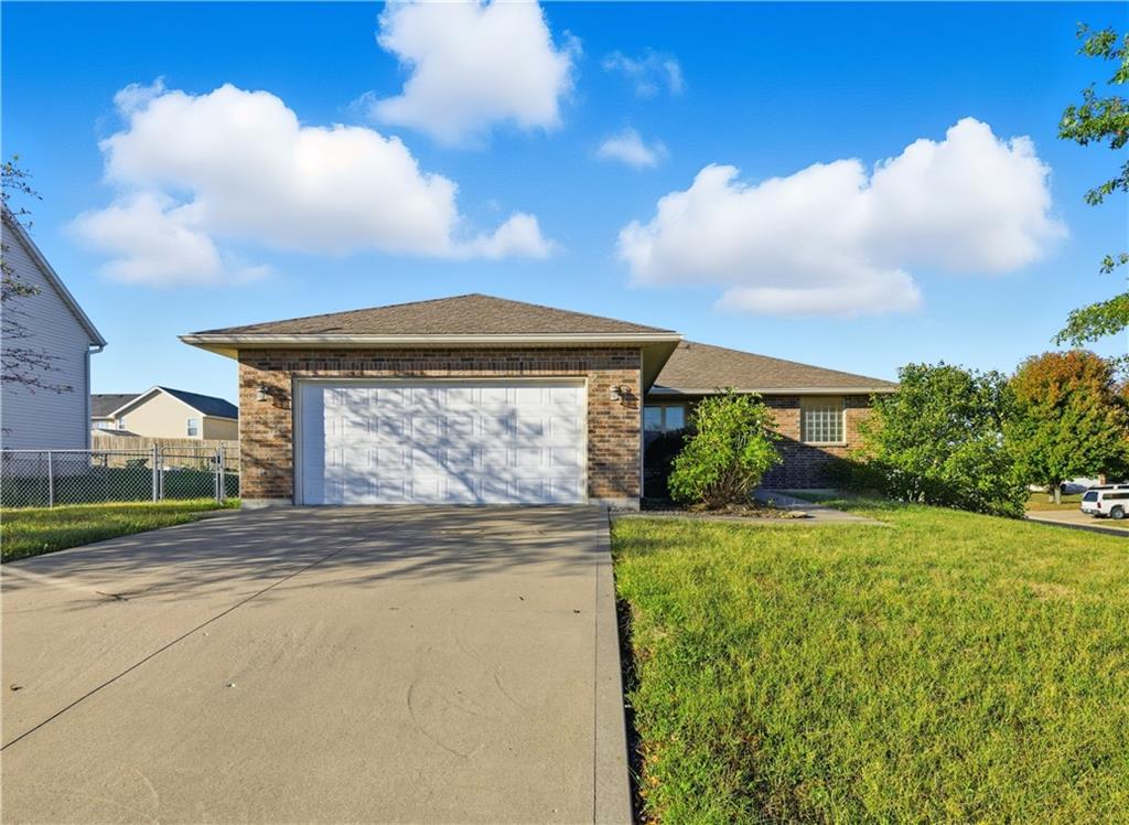 Listing Photo MLS #HMS2581545