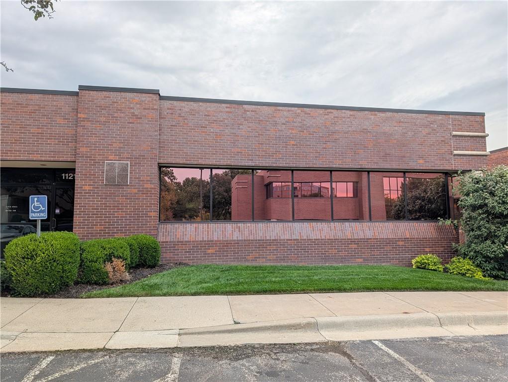 Listing Photo MLS #HMS2581565