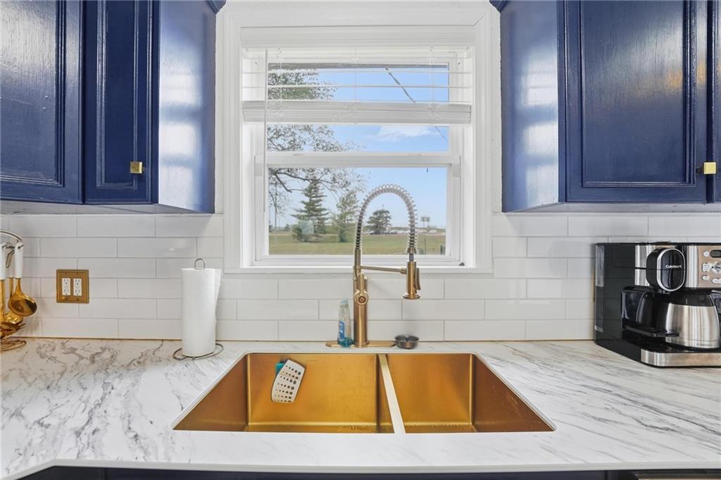 Listing Photo MLS #HMS2581890