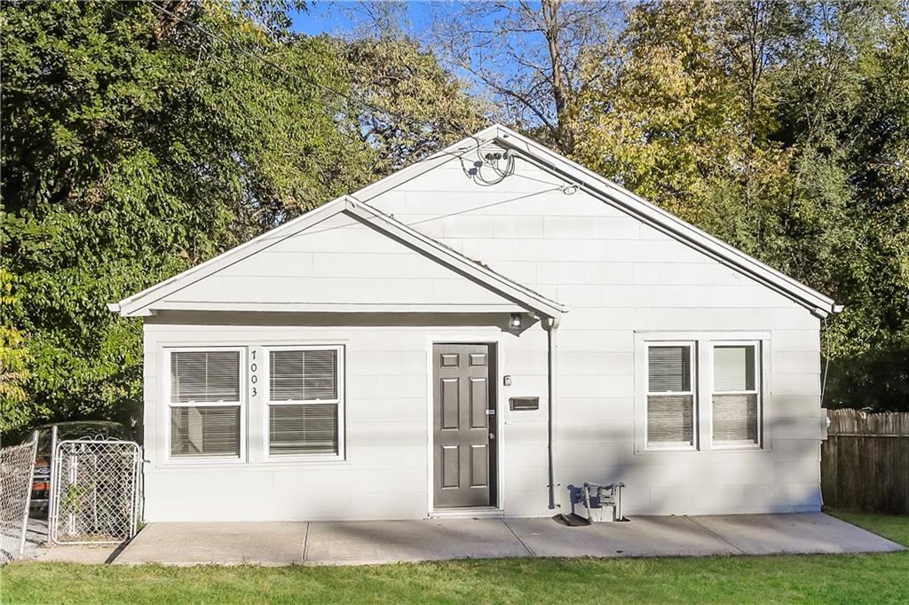 Listing Photo MLS #HMS2581992