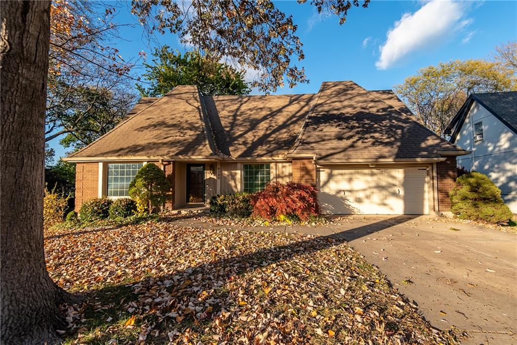 Listing Photo MLS #HMS2582654