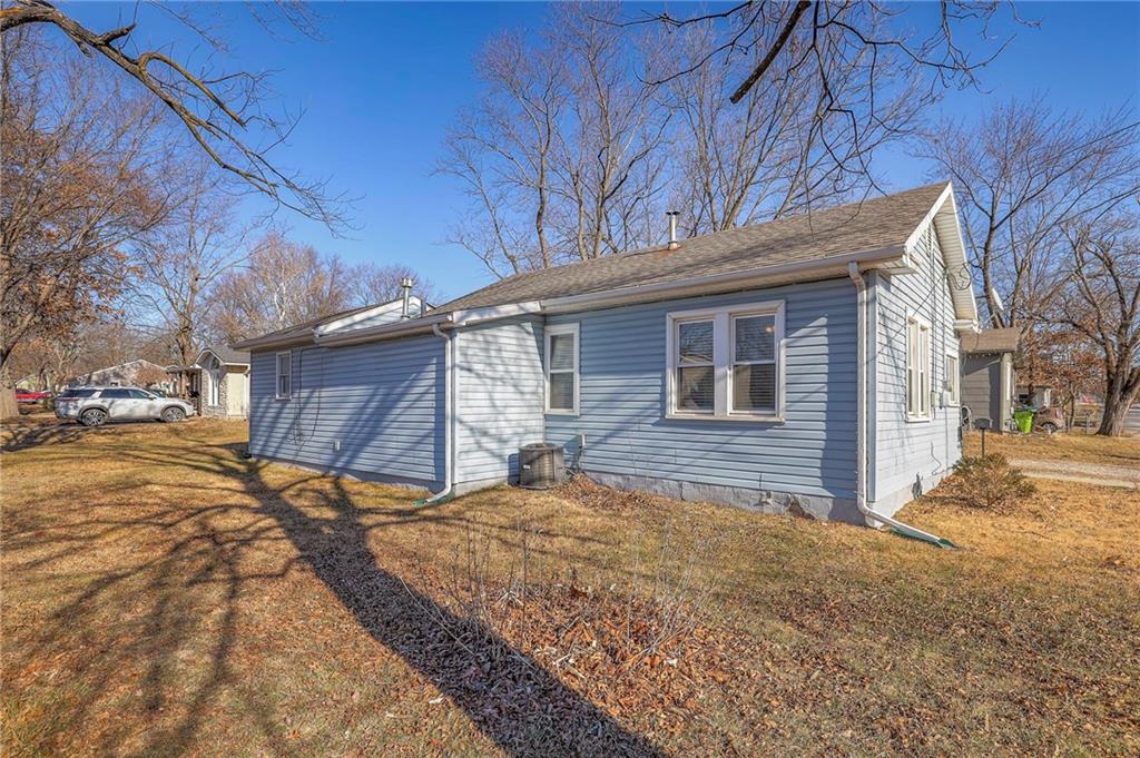 Listing Photo MLS #HMS2582912