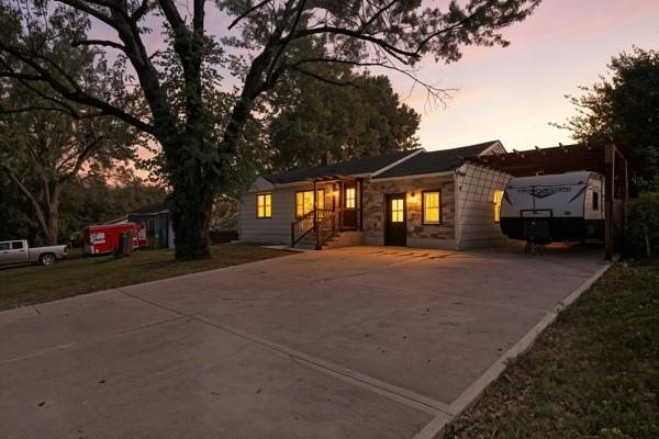 Listing Photo MLS #HMS2583098