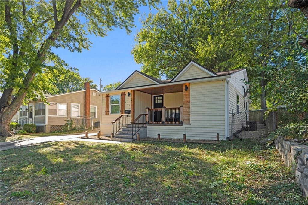 Listing Photo MLS #HMS2583373