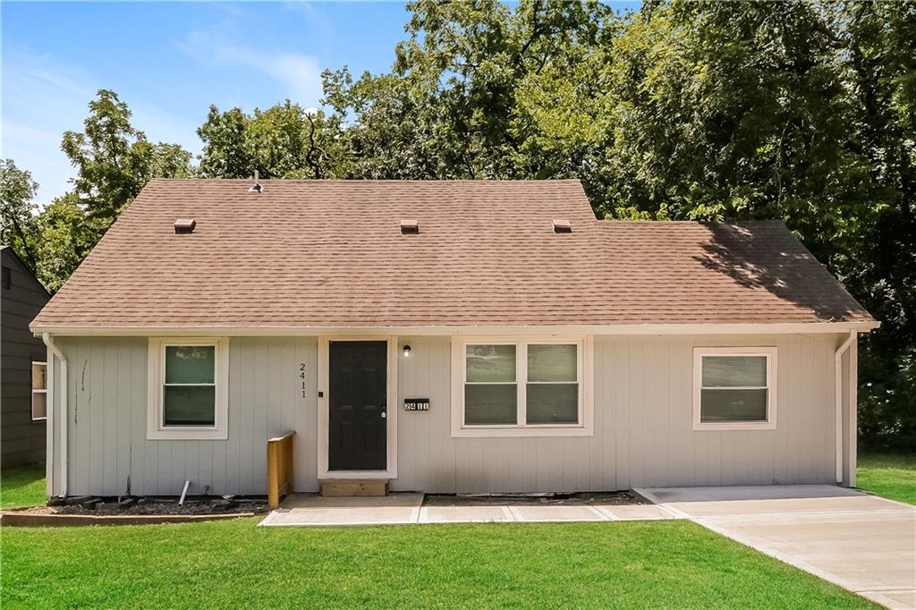 Listing Photo MLS #HMS2583445