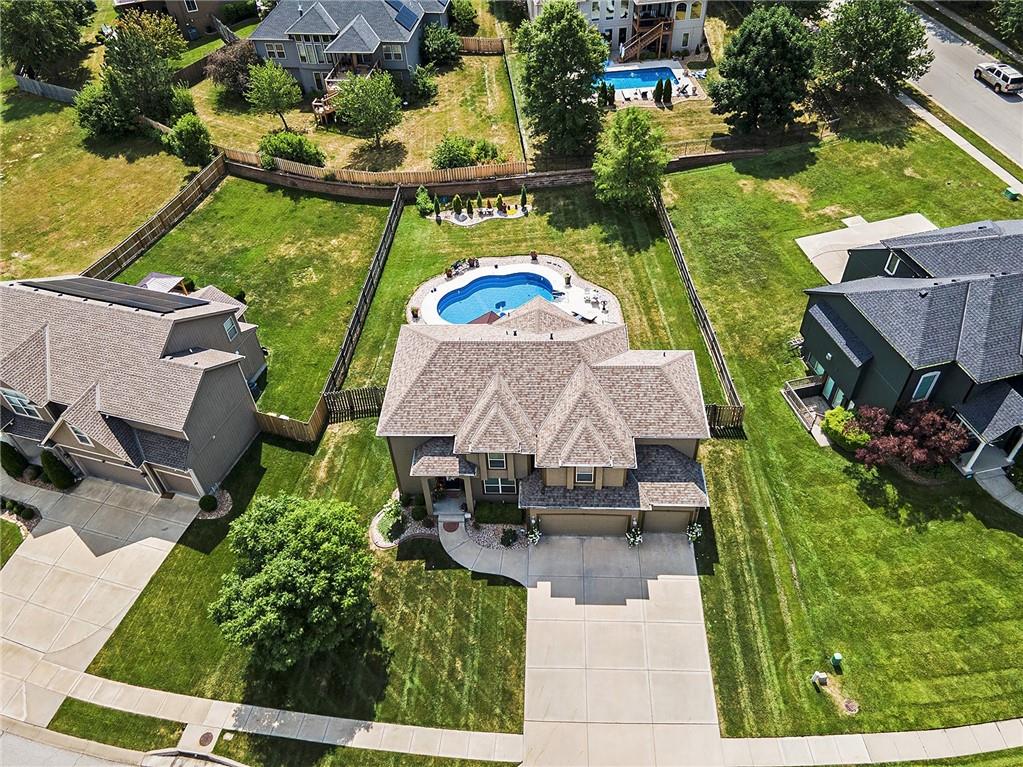 Listing Photo MLS #HMS2583900