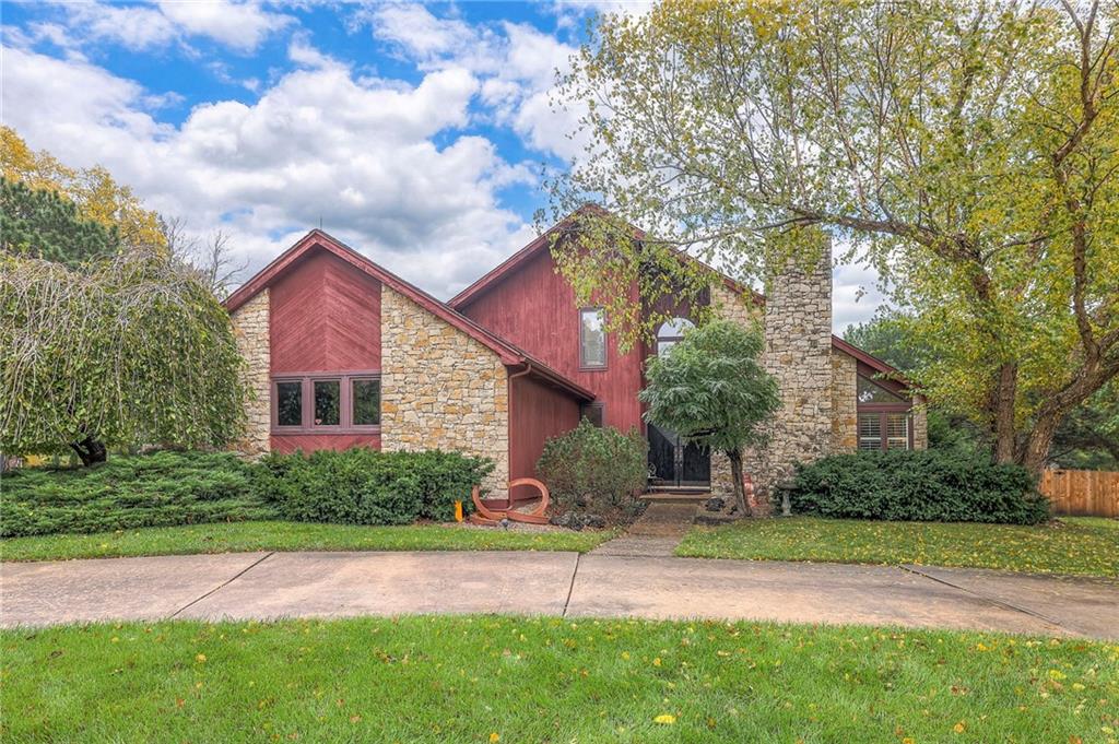 Listing Photo MLS #HMS2583997