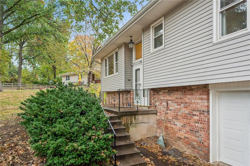 Listing Photo MLS #HMS2584076