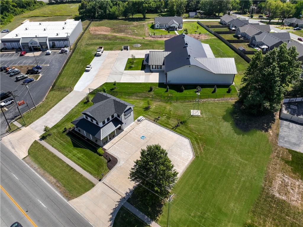 Listing Photo MLS #HMS2585158