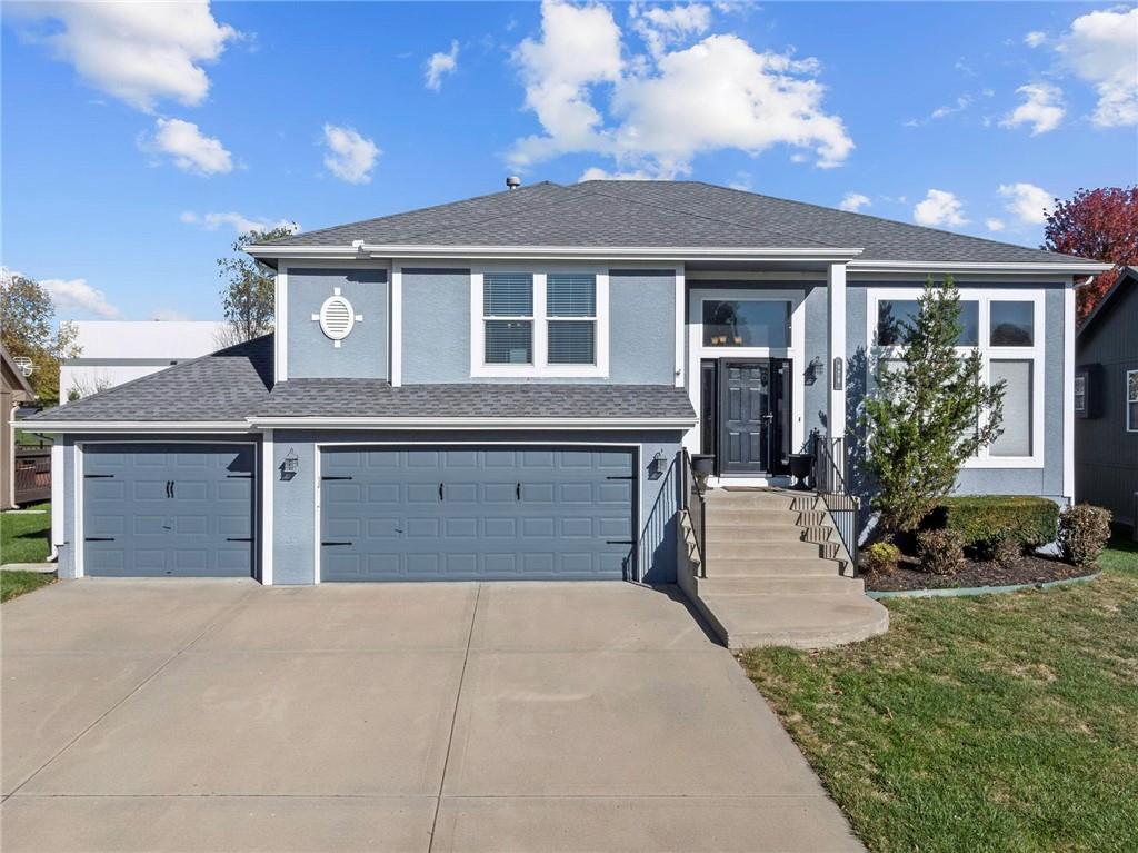 Listing Photo MLS #HMS2585275