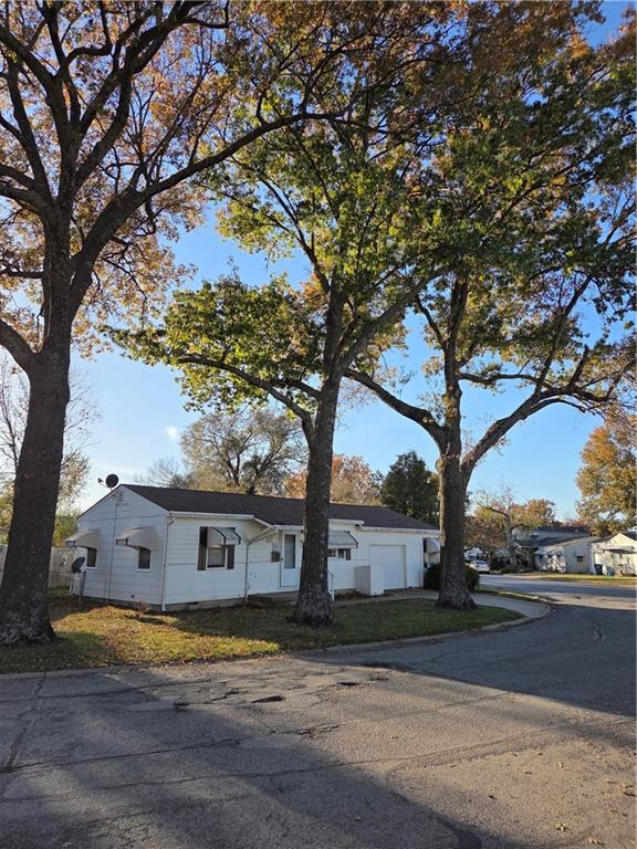 Listing Photo MLS #HMS2587396