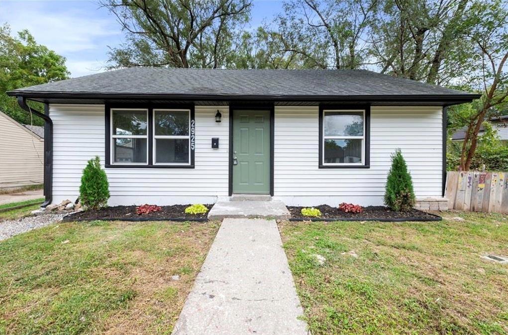 Listing Photo MLS #HMS2587622