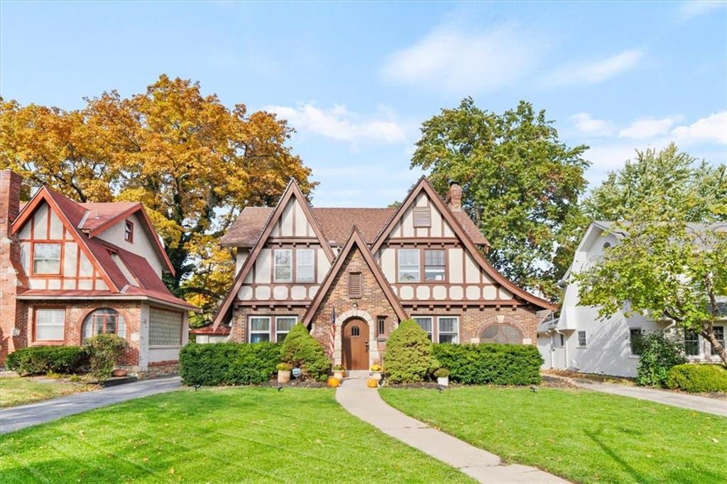 Listing Photo MLS #HMS2588803