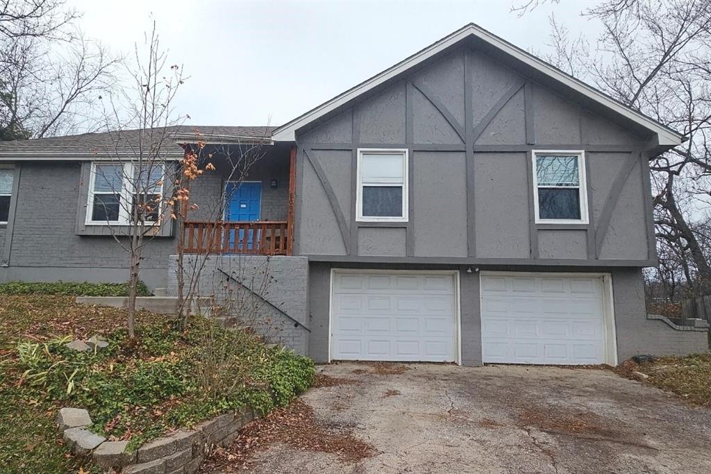 Listing Photo MLS #HMS2589451