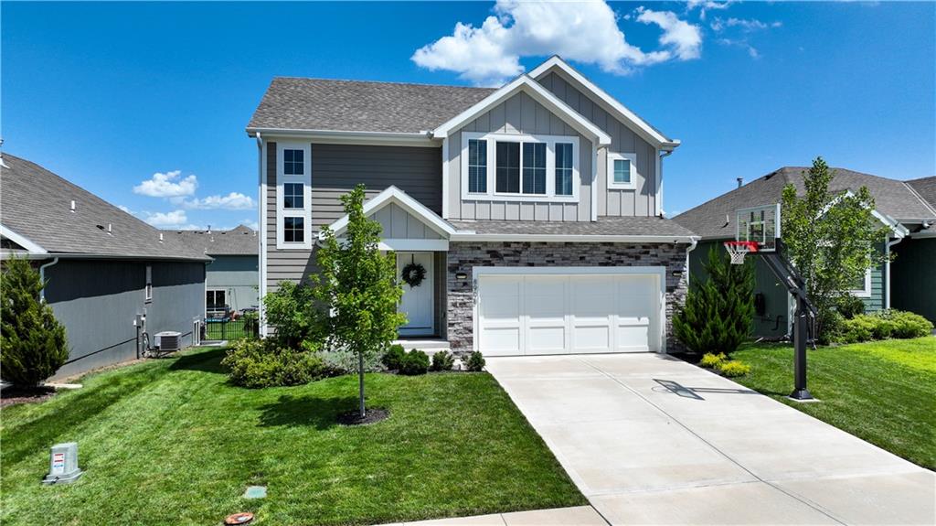 Listing Photo MLS #HMS2589905