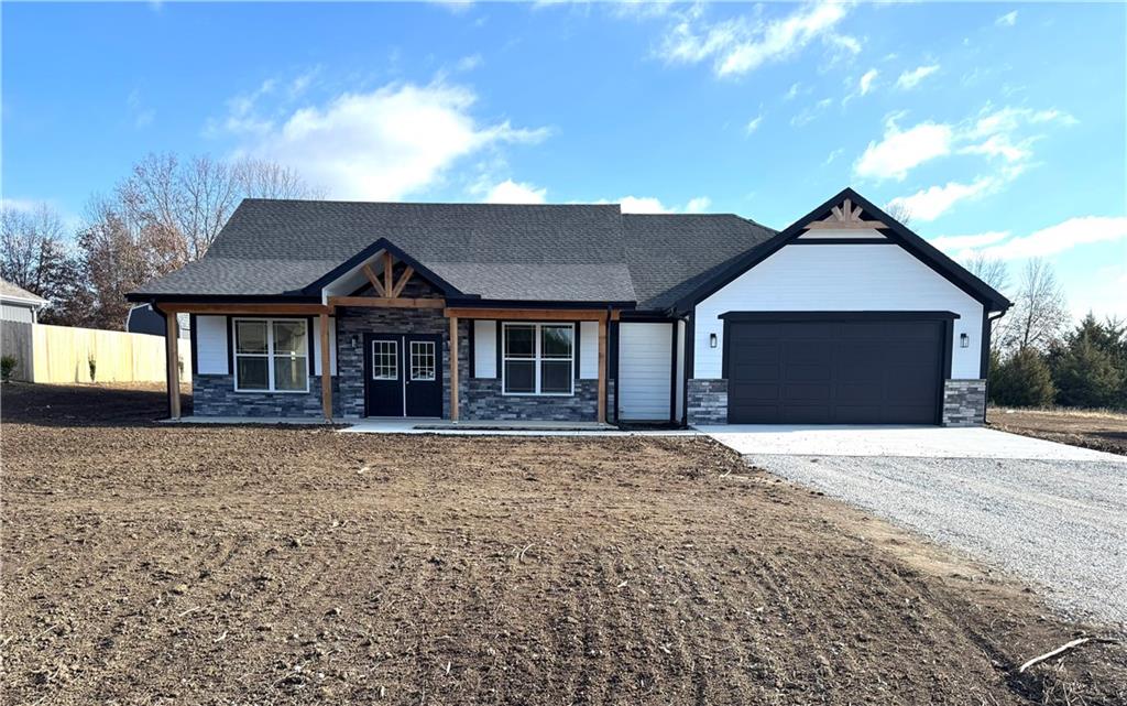 Listing Photo MLS #HMS2591904