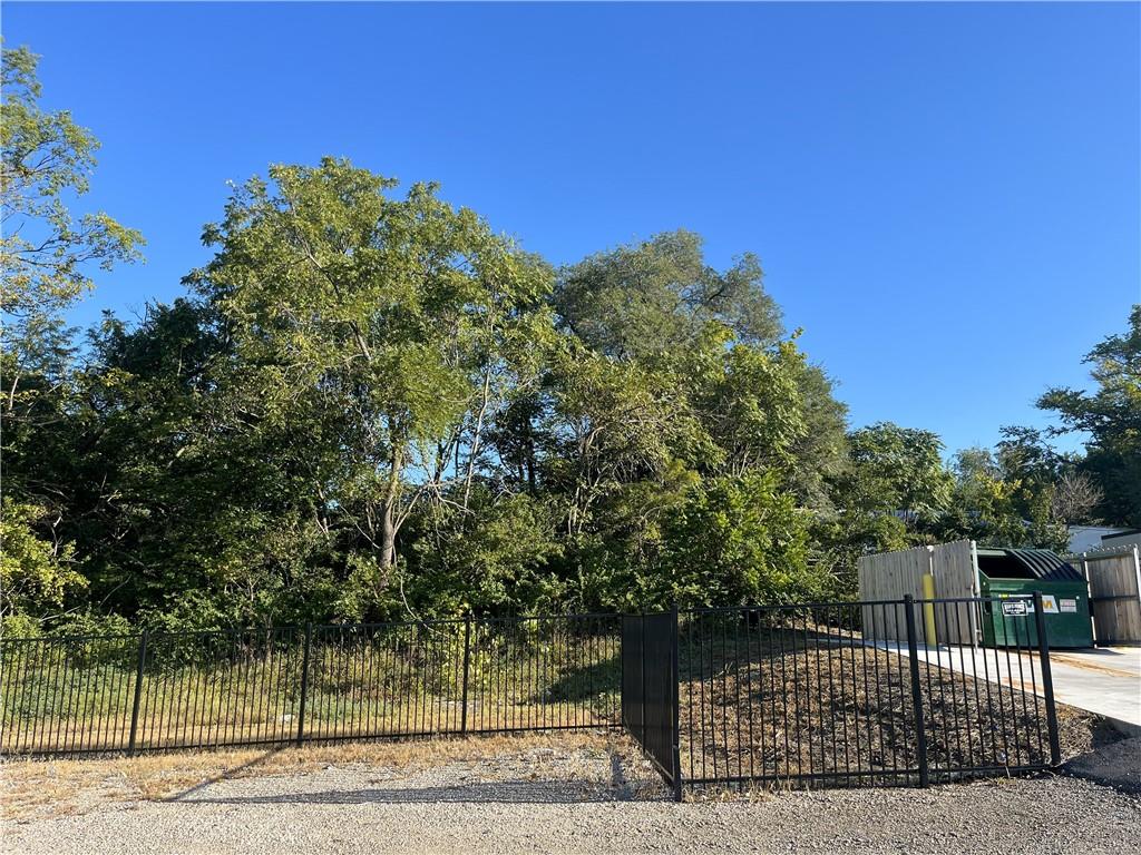 Listing Photo MLS #HMS2591974